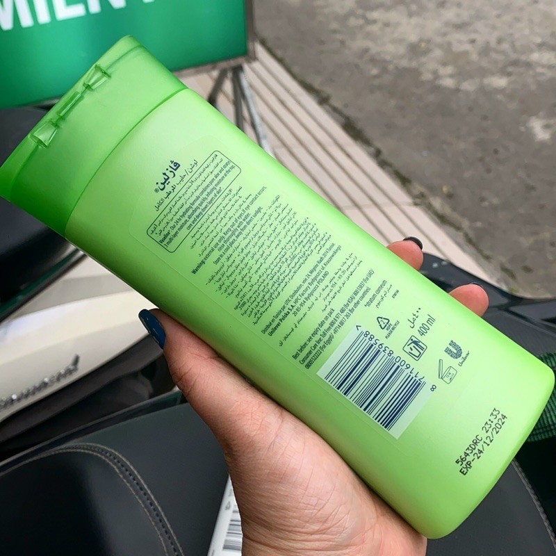 KEM DƯỠNG THỂ VASELINE - 400ml