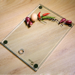 THỚT KÍNH CƯỜNG LỰC TRONG SUỐT