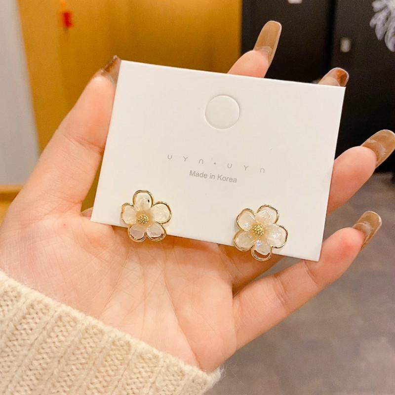 Bông Tai Hình Hoa Phong Cách Hàn Quốc 2021 Cho Nữ