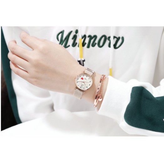 ĐỒNG HỒ NƯ DÂY VẢI DÙ HAZO 324 FASHION WATCH TRÁI TIM ĐỎ PHONG CÁCH HÀN QUỐC | BigBuy360 - bigbuy360.vn