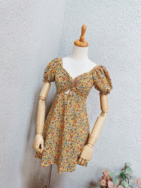 VÁY HOA RÚT NGỰC_VÁY HOA NHÍ RÚT NGỰC_VÁY XÒE HOA NHÍ | BigBuy360 - bigbuy360.vn