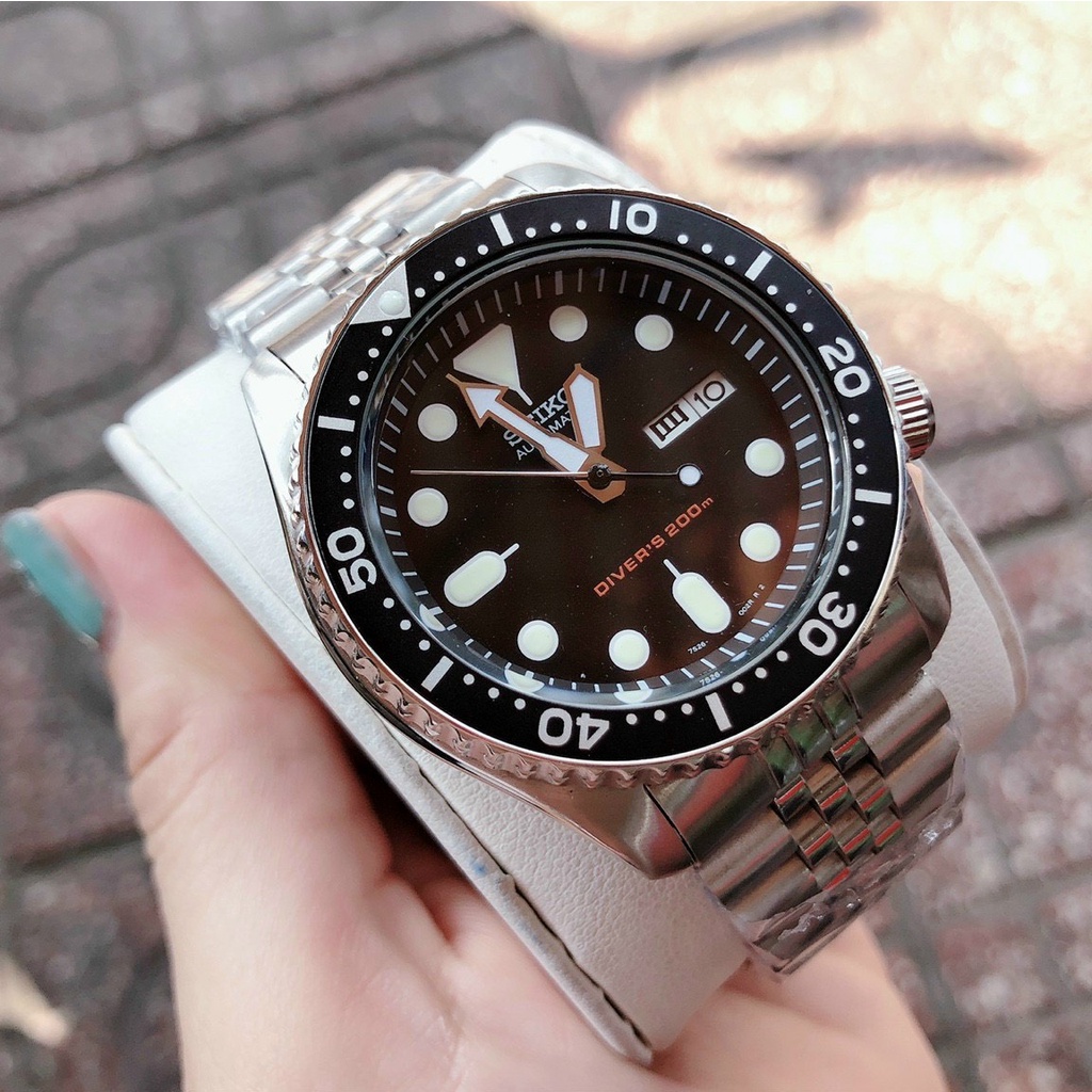 Đồng Hồ Nam Seiko Diver200 SKX007K2 Mặt Đen