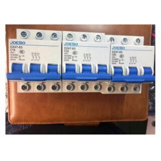 Aptomat dz47-63 3 pha