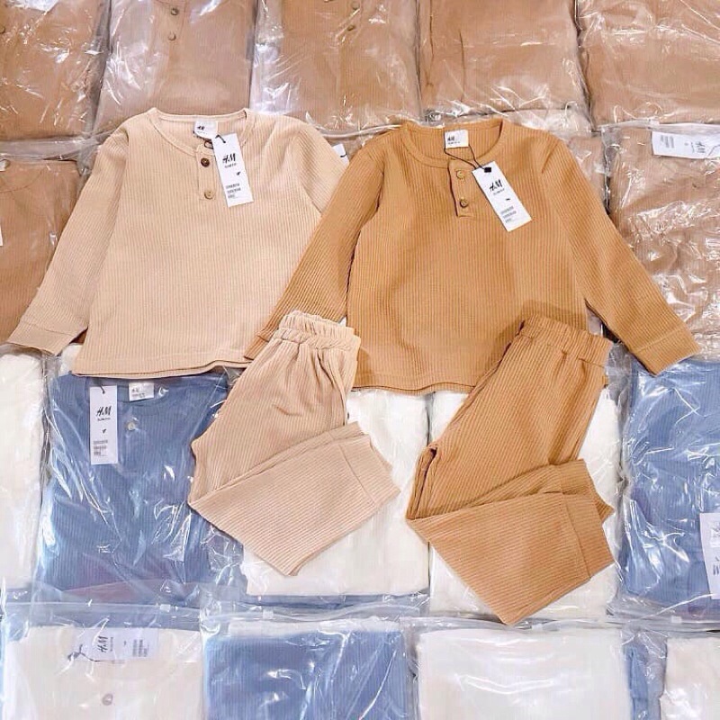 Bộ Thu Đông Cho Bé , Combo 2 bộ cho Trai Bé Gái Dài Tay cúc ngực Vải Len Tăm Trơn Co Giãn 4 Chiều