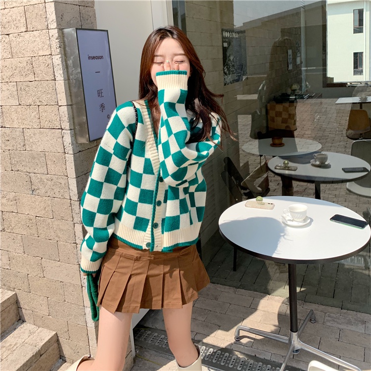 Áo khoác cardigan cổ chữ V form rộng họa tiết kẻ caro dễ phối đồ thời trang Hàn Quốc