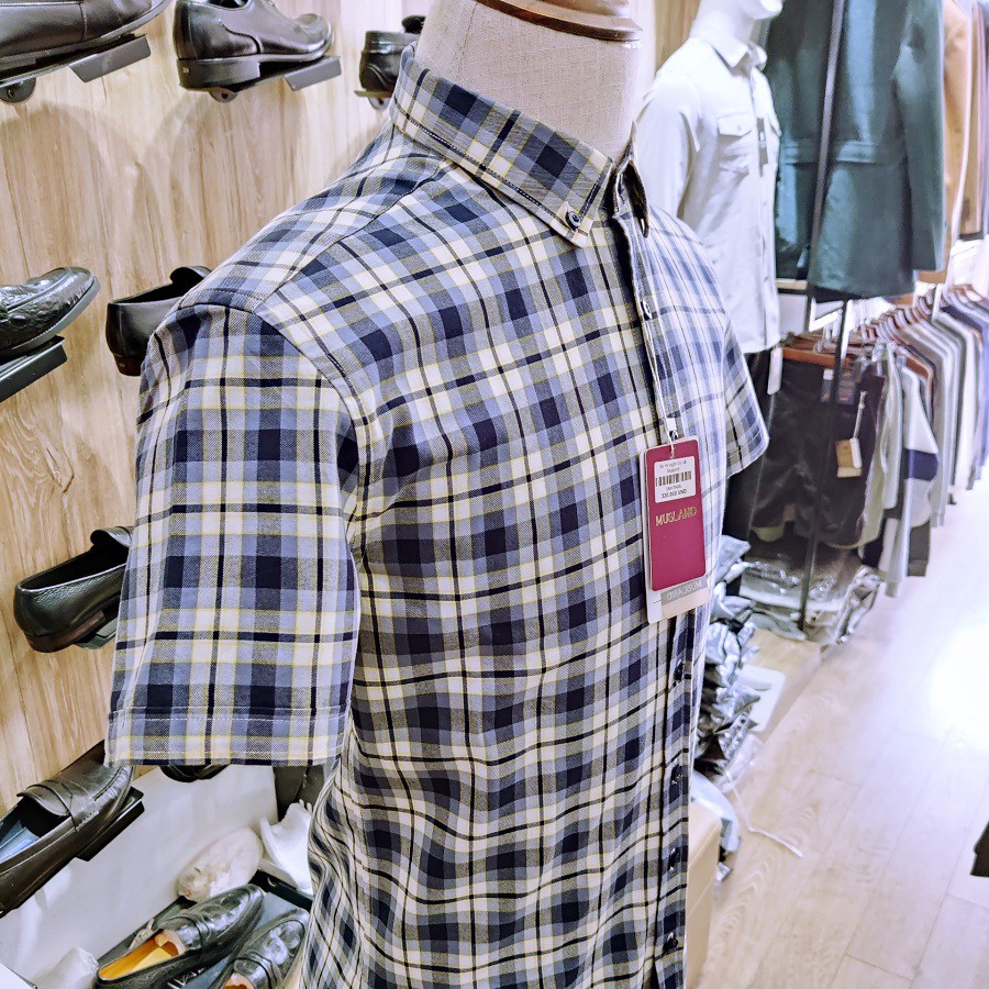 Áo sơ mi nam kẻ Musland. Áo sơ mi kẻ cổ bẻ được thiết kế,kiểu dáng Slimfit ôm body,mềm mịn,mát | BigBuy360 - bigbuy360.vn
