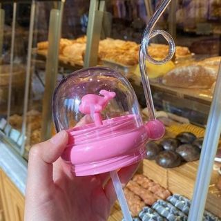 Bình nước phun nước cá voi