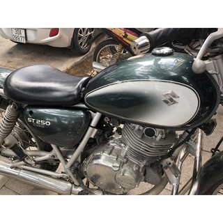 Kính chắn gió xe máy Suzuki ST250