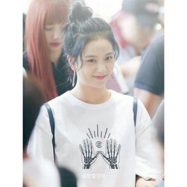 (Tặng ảnh BP) Áo BP Jisoo bàn tay
