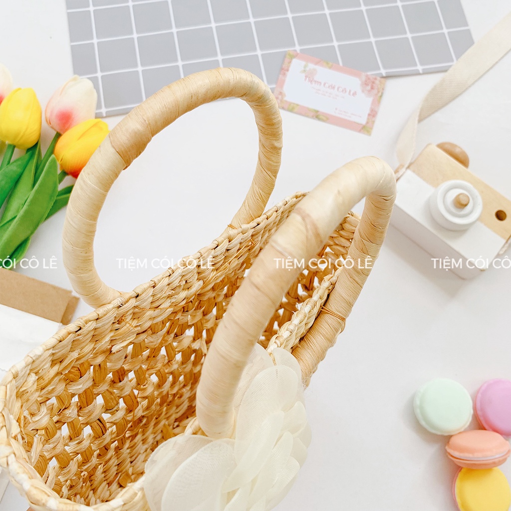 Túi cói mini cầm tay size 20cm đan hoa thị đẹp mắt - Tiệm Cói Cô Lê