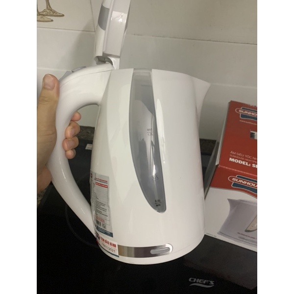 ẤM SIÊU TỐC NHỰA SUNHOUSE SHD1300 TRẮNG