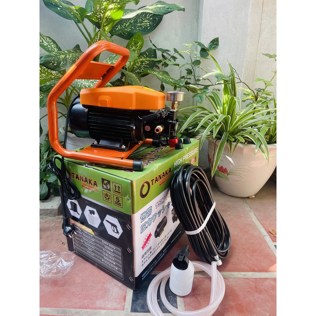 Máy rửa xe TANAKA T188 2900w công nghệ nhật bản với động cơ từ 100% lõi đồng mạnh mẽ bền bỉ