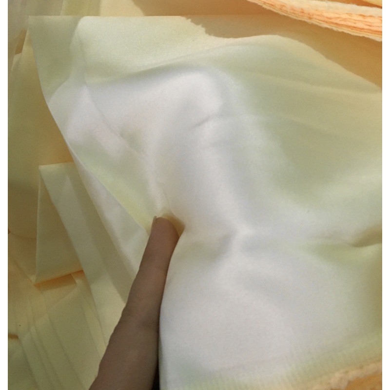 Vải phi mờ dày phồng màu vàng sữa 1mx khổ rộng 1,5m của vải rẻ HB shop