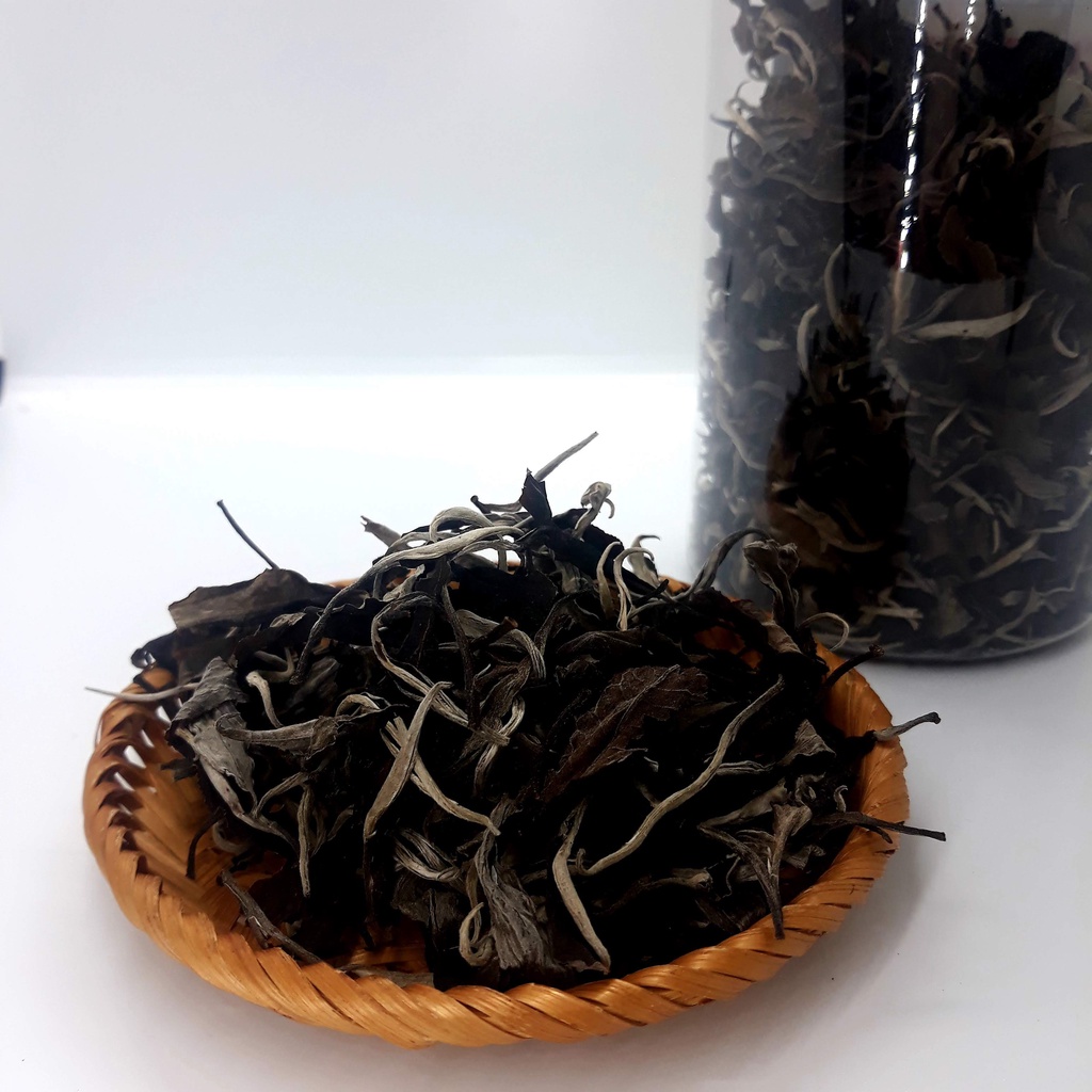 Bạch Trà Một Tôm Ba Lá Hà Giang (100g)