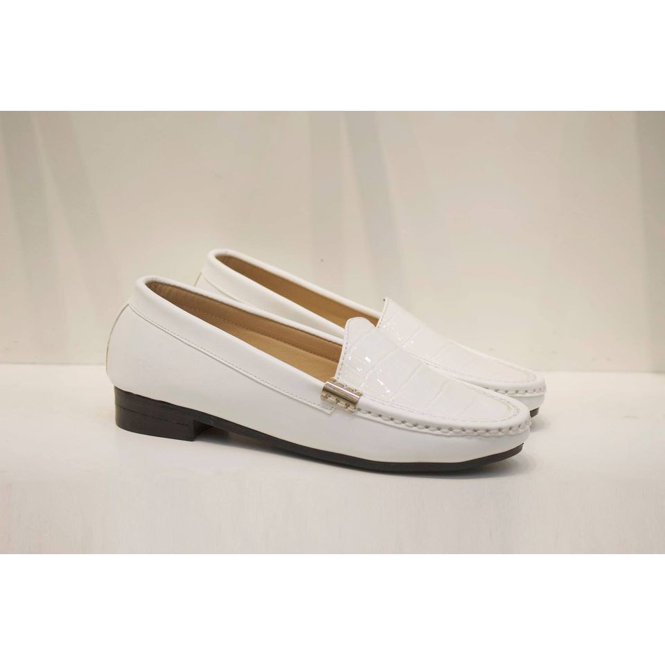 GIÀY MỌI MOCCASIN TYCHE WHITE CM3030W | BigBuy360 - bigbuy360.vn