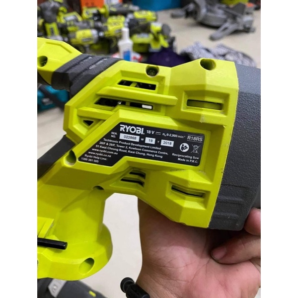 Cưa kiếm Ryobi