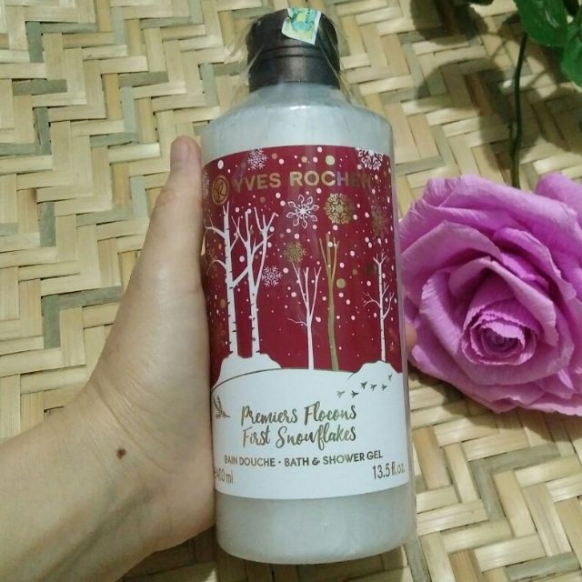 - Sữa tắm Yves Rocher First Snowflakes 400ml- Hạnh nhân trắng