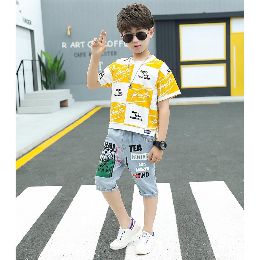 Set áo thun + Quần jeans cho bé trai