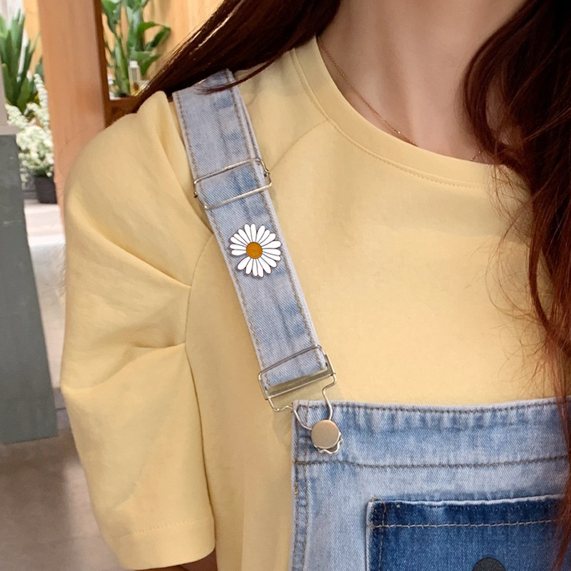 Ghim Cài Áo Hình Hoa Cúc Xinh Xắn Dành Cho Nữ