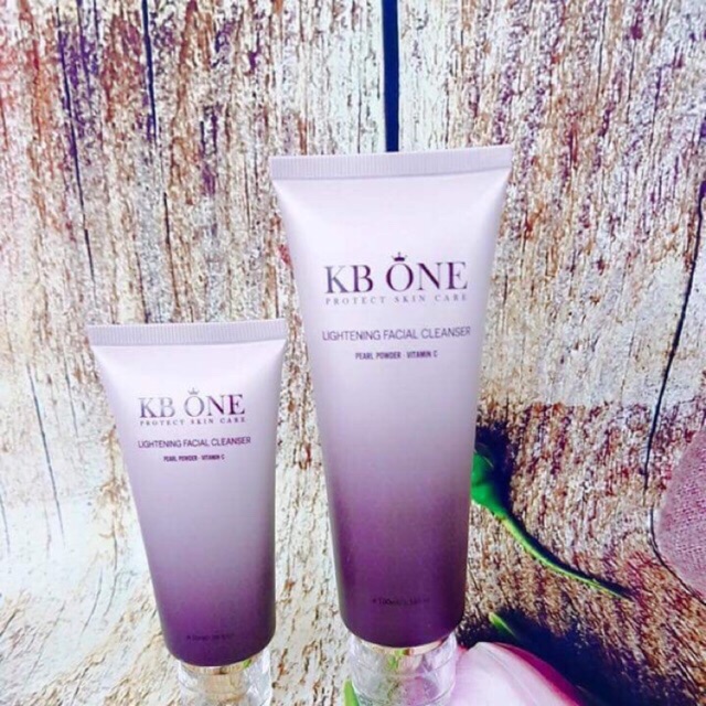 Sữa rửa mặt trắng da KBone