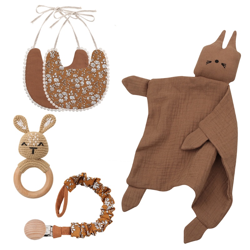 Set 4 Kẹp Khăn Yếm / Núm Vú Giả / Khăn Lau Nước Bọt Hỗ Trợ Chụp Ảnh