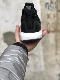 ( đủ hộp) giày UB 4.0 đen full đủ size 1:1