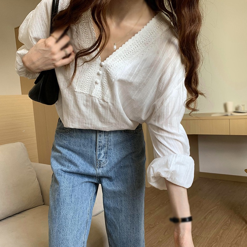 Áo Sơ Mi Nữ Trắng Áo Nữ Tay Dài Cổ Chữ V Phối Ren Màu Sắc Thanh Lịch