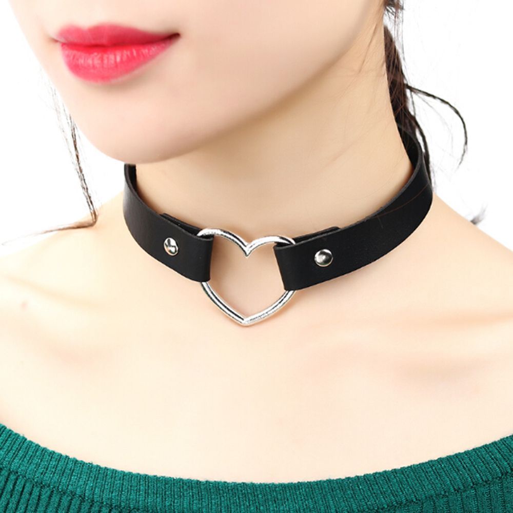 Vòng cổ choker bằng da đính đinh tán hình trái tim nhiều màu phong cách Harajuku cho nữ