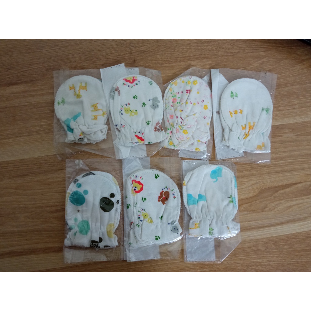 THANH LÝ ĐỒ MẸ VÀ BÉ 2- TẶNG BAO TAY HOẶC BAO CHÂN