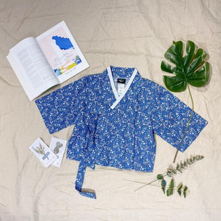 Áo hanbok họa tiết hoa