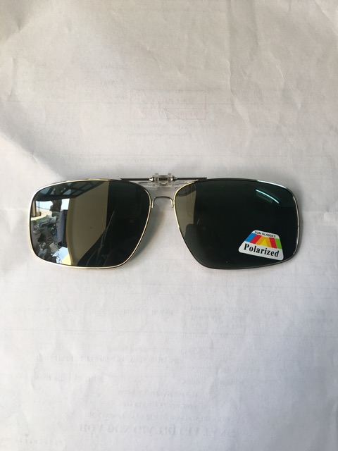 Kẹp kính râm viền bạc + hộp bảo vệ | BigBuy360 - bigbuy360.vn