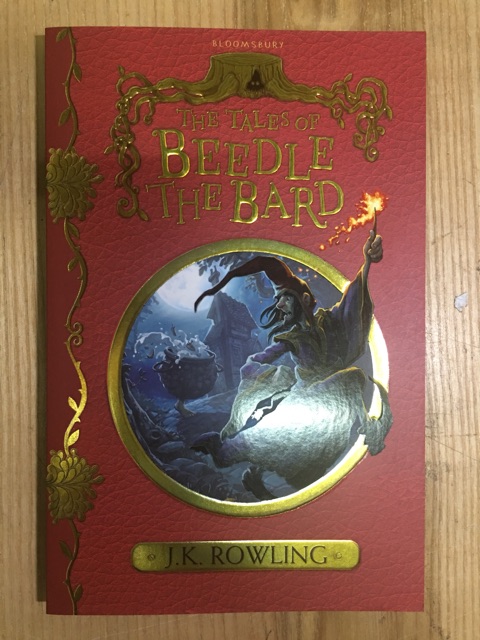 Truyện Ngoại văn Tiếng Anh:The Tales Of Beedle The Bard-Paperback