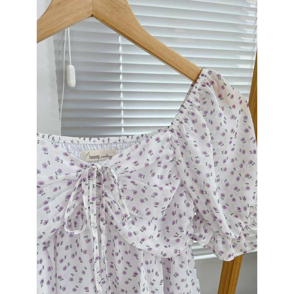 Áo Babydoll Trễ Vai Tay Phồng Hoa Nhí Tím A05