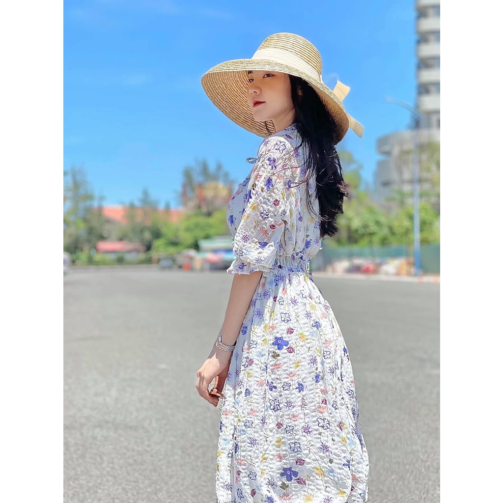 Đầm voan thêu dài