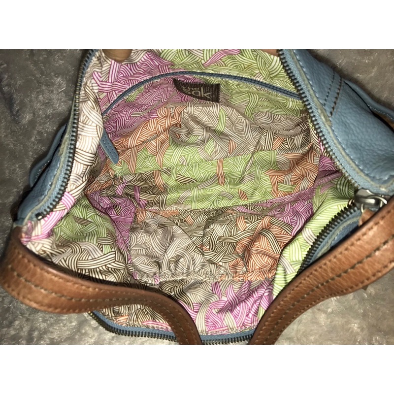 Túi đeo vai hiệu