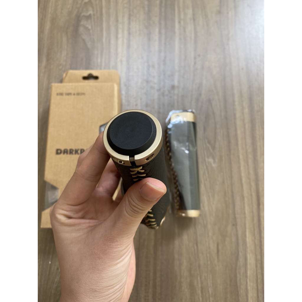 Tay nắm da, grip da thật cho xe đạp, thương hiệu Darkrock