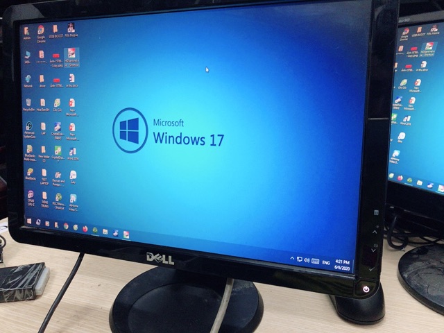 [Mã 1511ELSALE hoàn 7% đơn 300K] Màn hình Dell 17inch hình chữ nhật cũ còn đẹp không lỗi gì | BigBuy360 - bigbuy360.vn