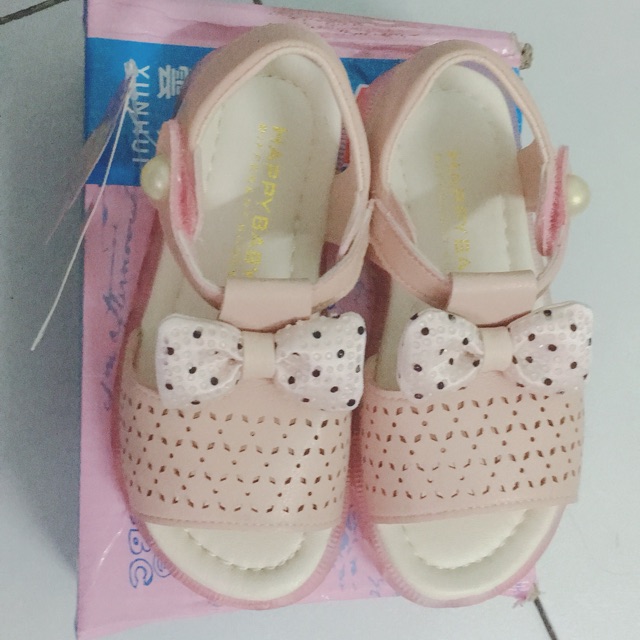 Giày sandal hồng nơ chấm bi