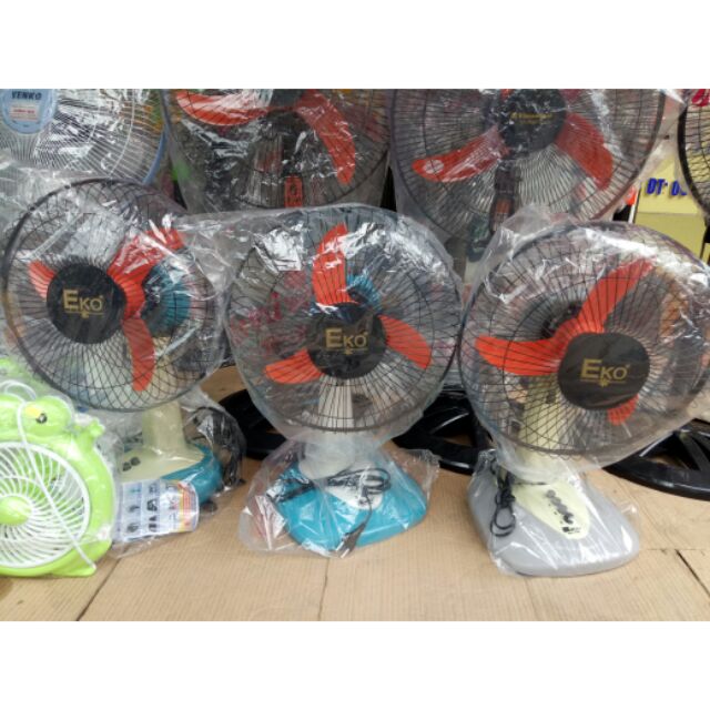 Sỉ 2 quạt bàn cực mát