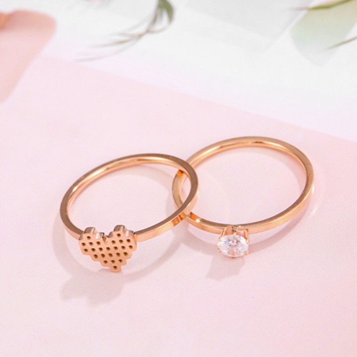 Bộ 2 Nhẫn Nữ Titan Không Đen TT 1358