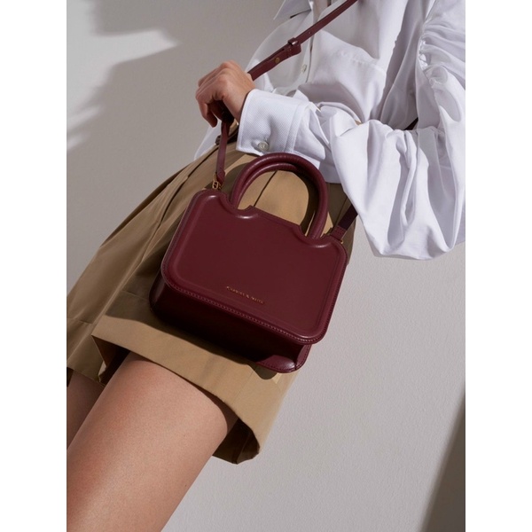 Túi Charles and kieth cầm tay ,đeo chéo gì cũng sang nè