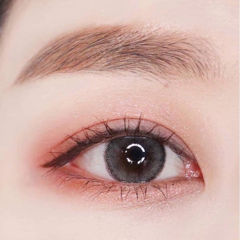 Lens mắt xám nâu Noelle Tone tự nhiên 🔥 LOẠI TỐT 🔥 lens mắt độ giãn tròng vừa phải làm cho người nhìn cảm giác dễ chịu