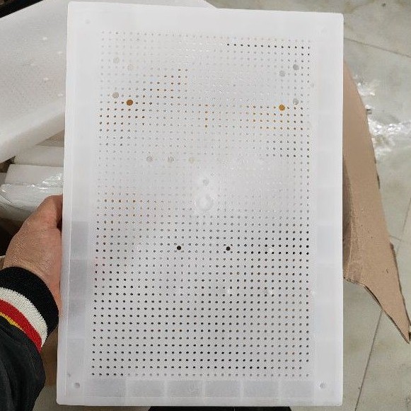 Bảng điện nhựa loại dày kích thước 24 x 34 x 2,3 cm