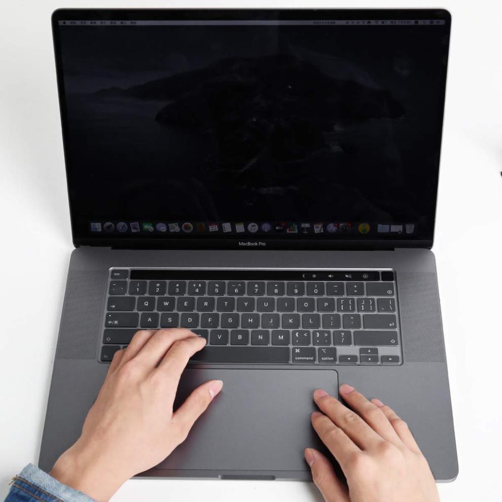 Phủ Phím Macbook Pro 16&quot; Bản Quốc Tế (US)