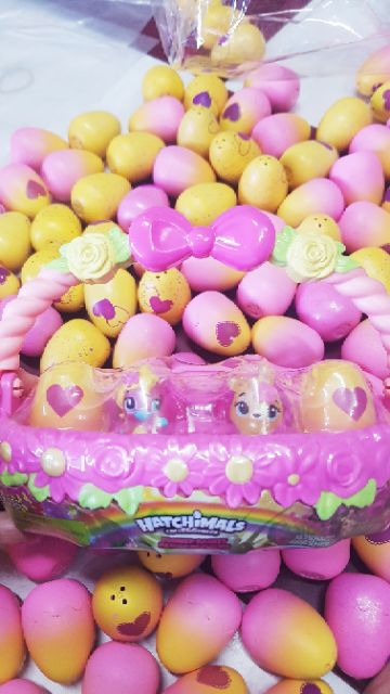 Giỏ trứng hoa hồng Hatchimals Colleggtibles Flower Basket