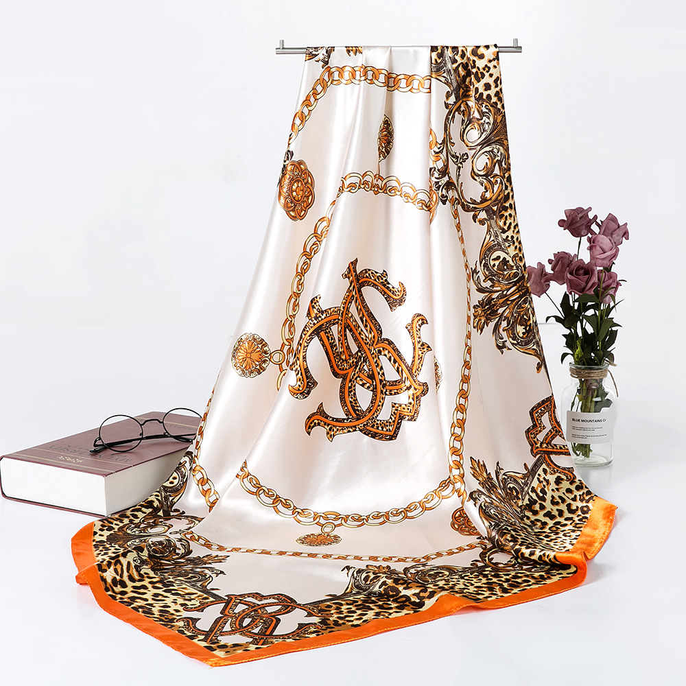 Khăn lụa quàng cổ vuông thời trang 90 * 90cm