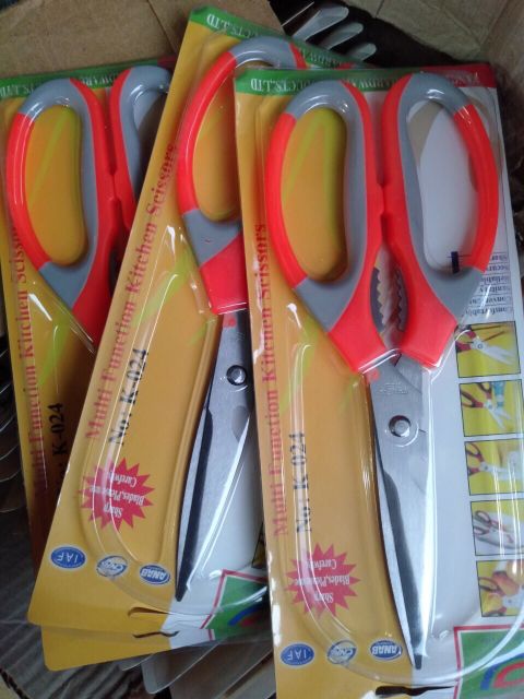 Kéo 2 mầu  tay cầm nhựa đẹp inox 304