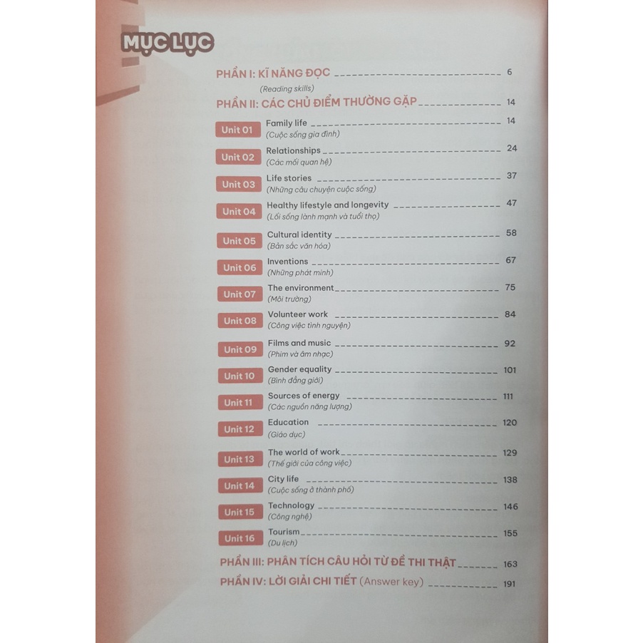 Sách - Giải thích chuyên sâu bài đọc hiểu &amp; từ vựng Tiếng Anh