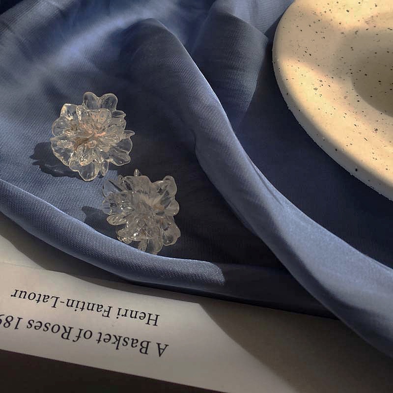 Khuyên tai hình bông hoa đính đá pha lê phong cách vintage