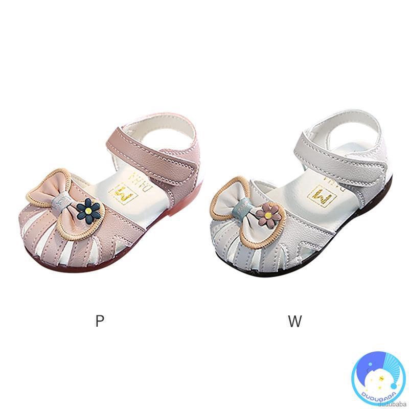 Giày Sandal Đính Hoa Xinh Xắn Đế Chống Trượt Cho Bé Gái